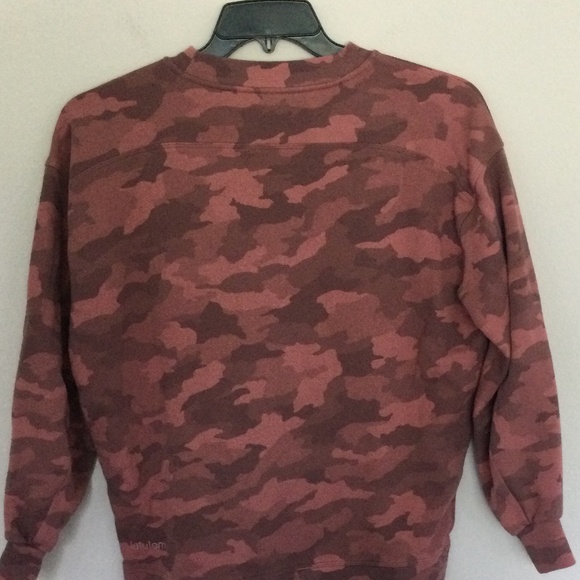 EUC Lululemon perfectly oversized crew camo brier rose 6 - Picture 3 of 5